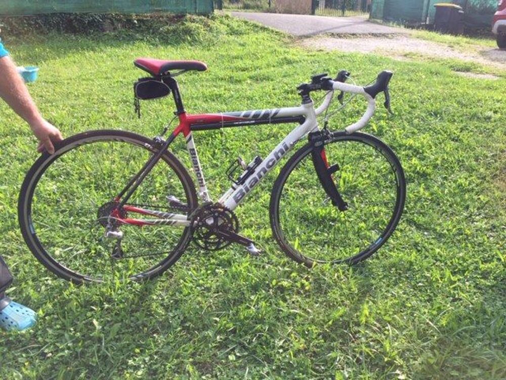 v&eacute;lo de route Bianchi Nirone V�los