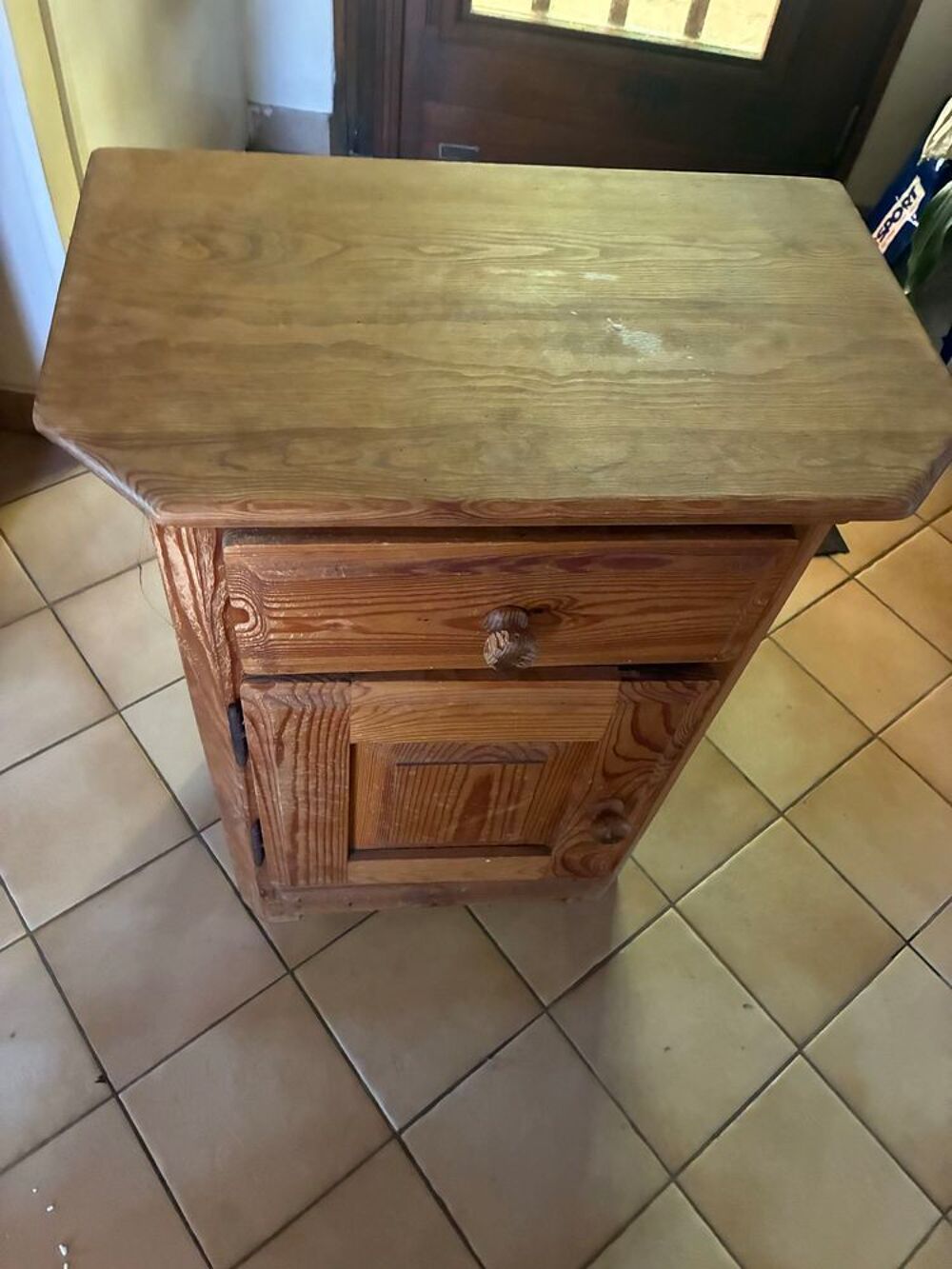 petit secr&eacute;taire en bois, massif petit secr&eacute;taire en bois, massif Meubles