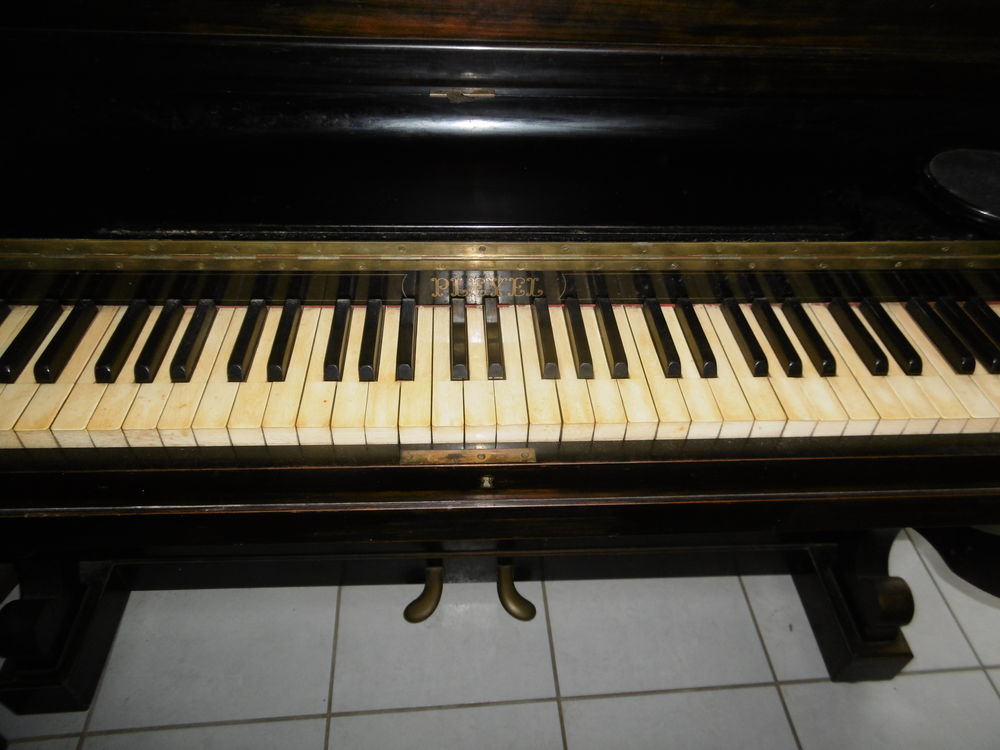 Piano Pleyel Instruments de musique