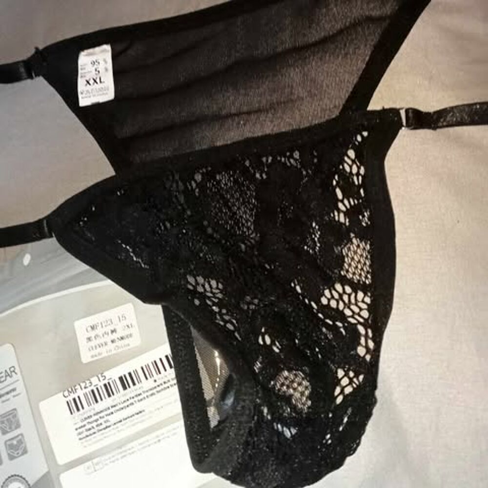 Mini slip sexy &agrave; dentelle florale en taille XXL Vêtements