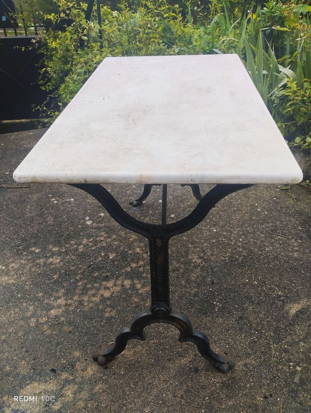 table de bistrot Pierre Ouvrier Meubles