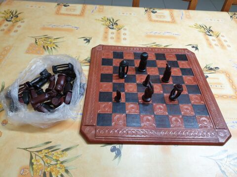 jeu �checs 0 Six-Fours-les-Plages (83)