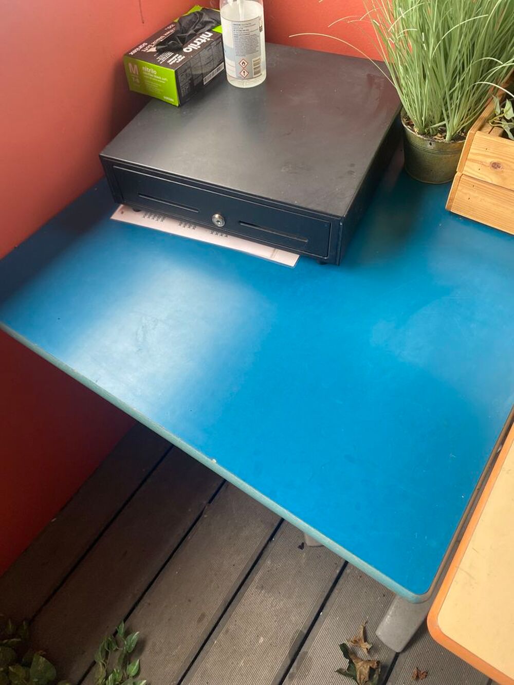 LOT 3 tables carre turquoise Meubles