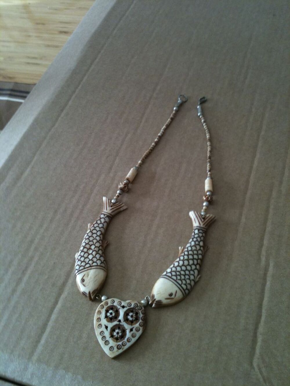 Diverses colliers fantaisie Bijoux et montres