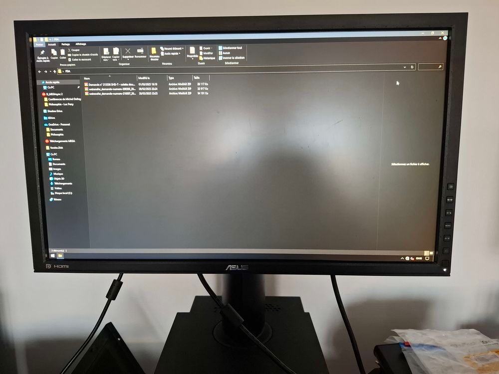 PC fixe gaming + &eacute;cran LED et p&eacute;riph&eacute;riques - bon &eacute;tat Matériel informatique