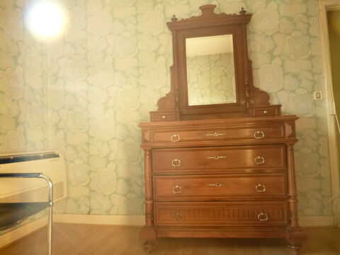 commode ancienne 300 Labrugui�re (81)