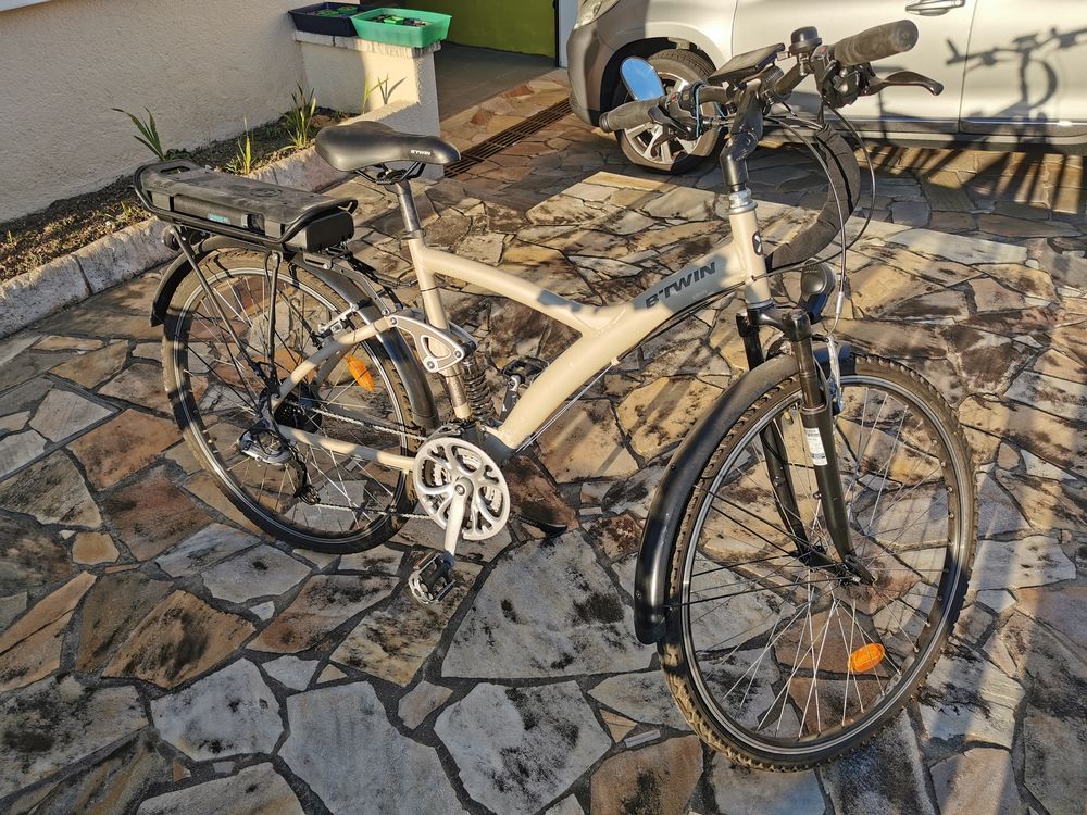 VELOS DE ROUTE ELECTRIQUE Vélos