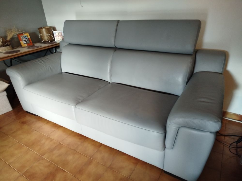 canap&eacute; convertible gris clair 3 places Poltronesofa Meubles