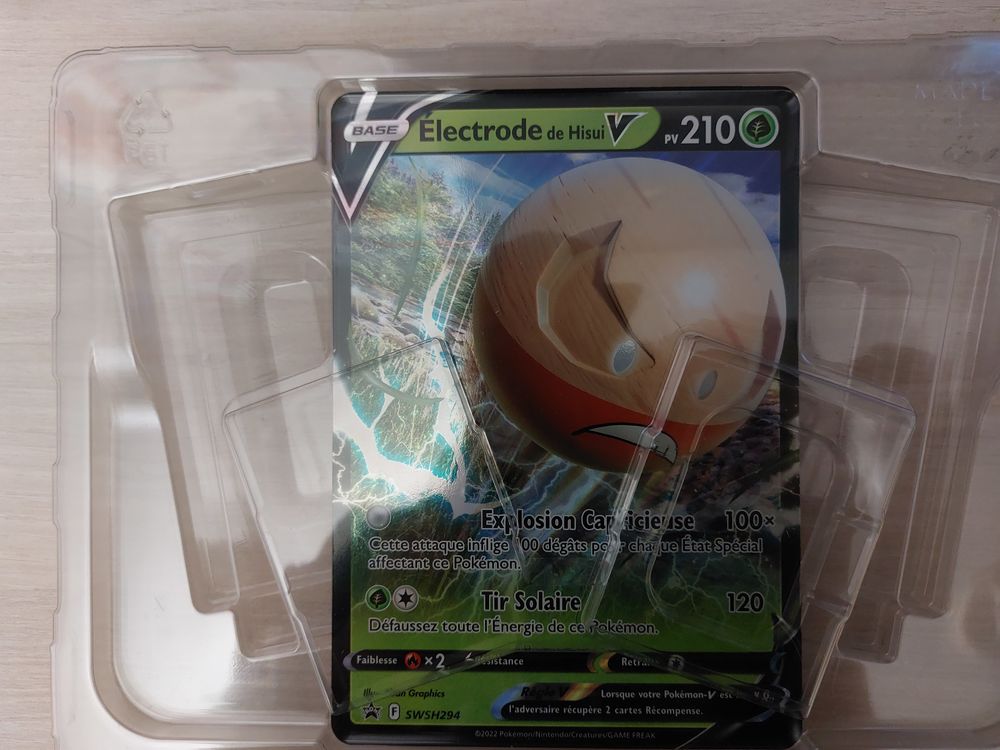 Grande carte pok&eacute;mon de &Eacute;lectrode de Hisui V Jeux / jouets