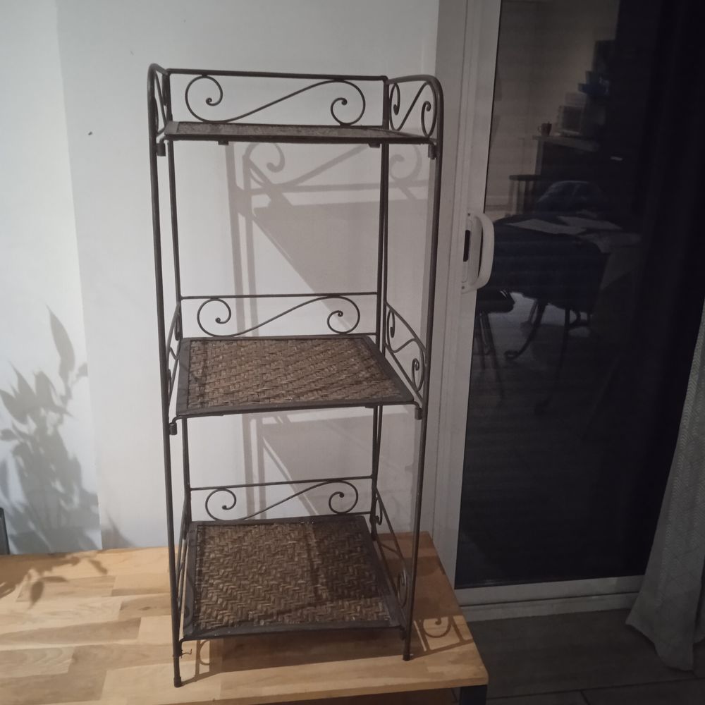 &eacute;tag&egrave;re fer et osier 35*35*84 Meubles