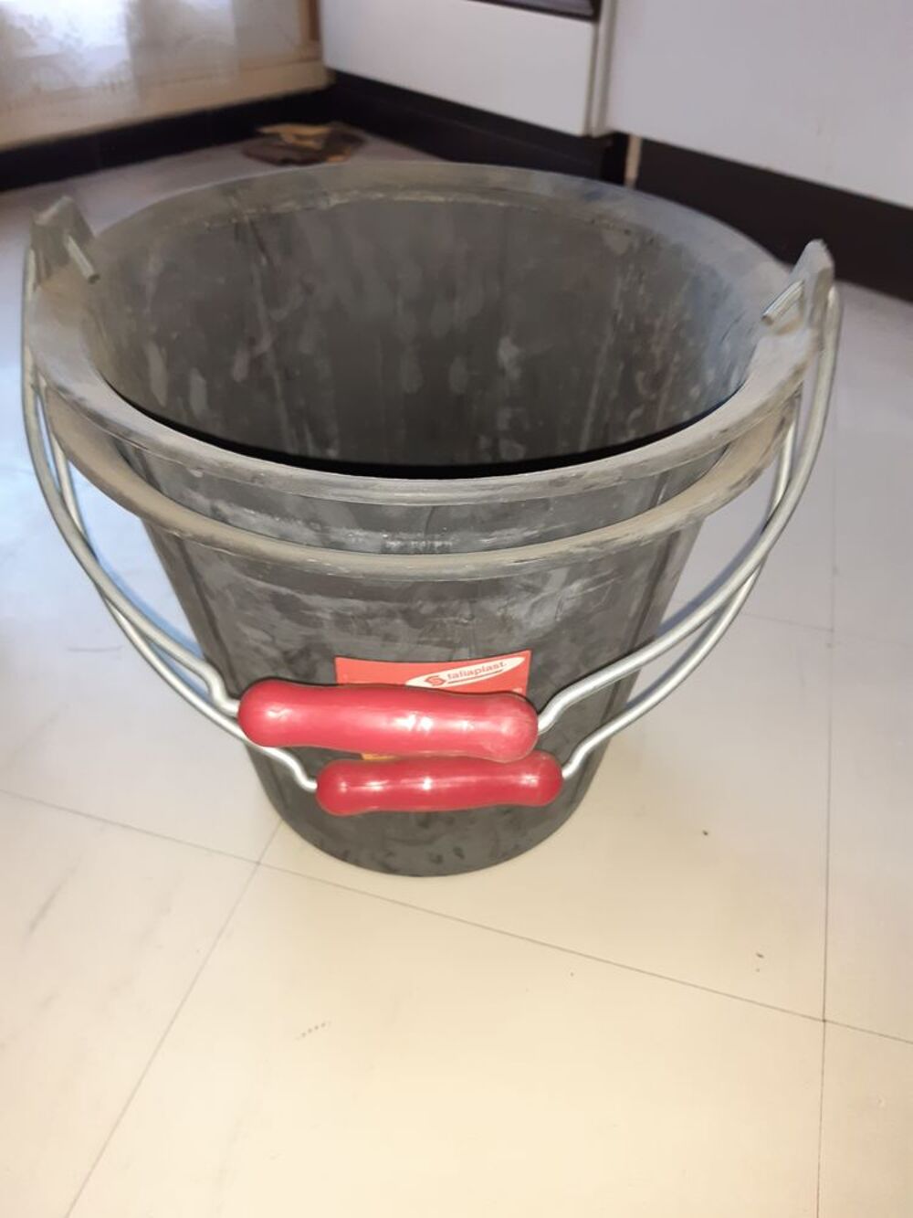 Seau neuf renforce de Macon Bricolage