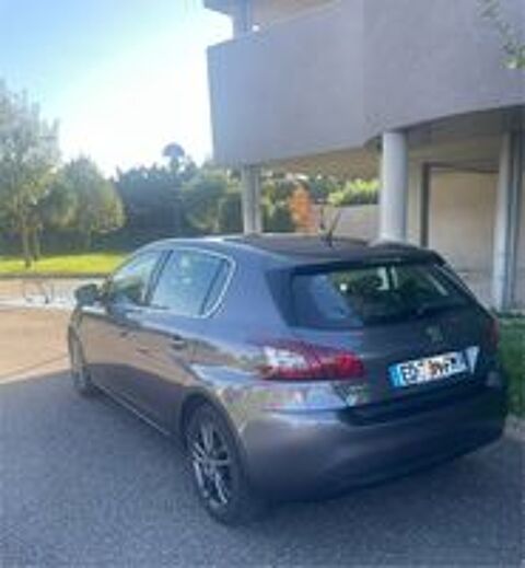308 1.2 PureTech 130ch S&S BVM6 Allure 2016 occasion 07500 Guilherand-Granges