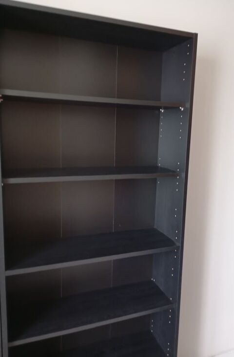 2 bibliothques 5 tagres noires 100 Brest (29)