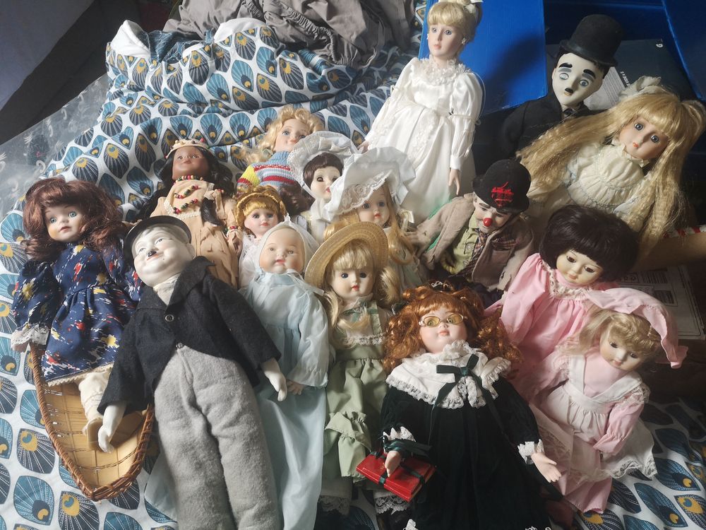 Poup&eacute;es de porcelaine 