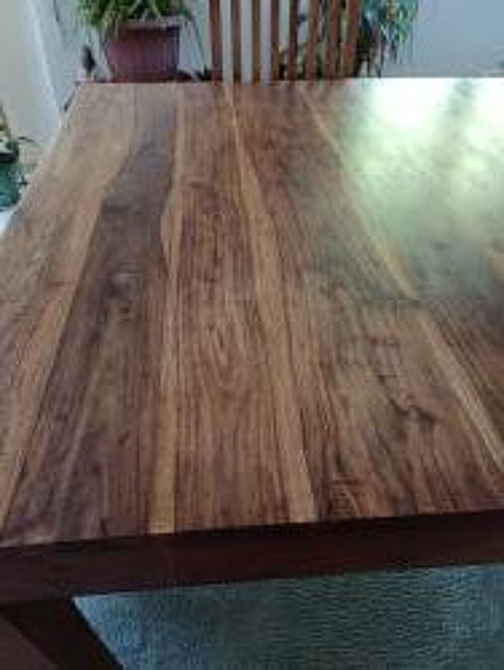 table en bois massif de palissandre , 130 su 130 Décoration