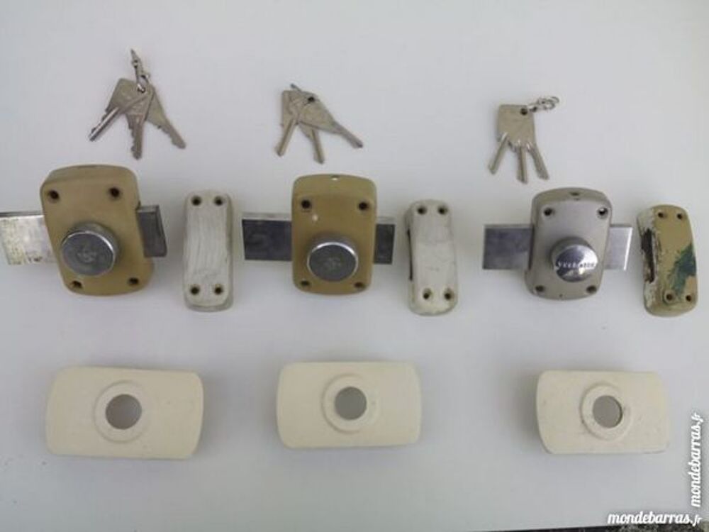Verrous &agrave; cylindres de 40-45 mm de marque VACHETTE Bricolage
