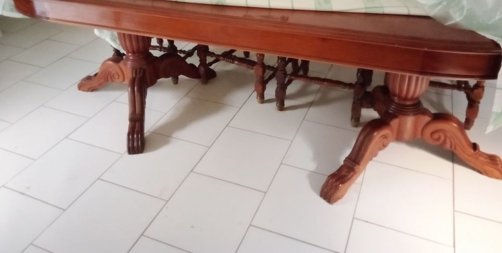 Salle &agrave; manger mahogany Meubles