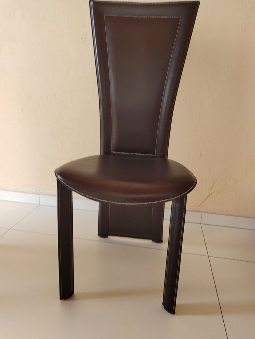 5 chaises Meubles