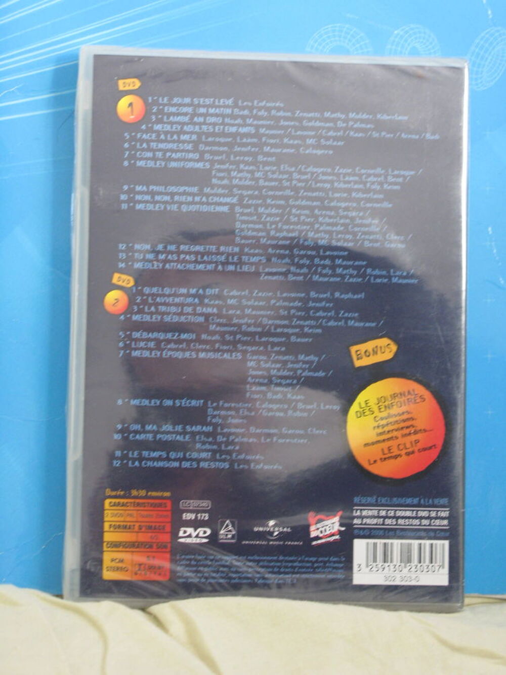 2006 le village des enfoir&eacute;s DVD et blu-ray