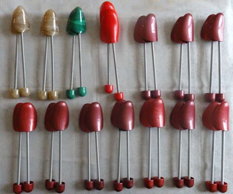 Embauchoir /mise en forme chaussure, p. 35 � 40. Lot de 14 P 38 Paris 4 (75)