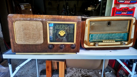 Lot de quatre radios vintages / prix abordables 150 Sarry (51)