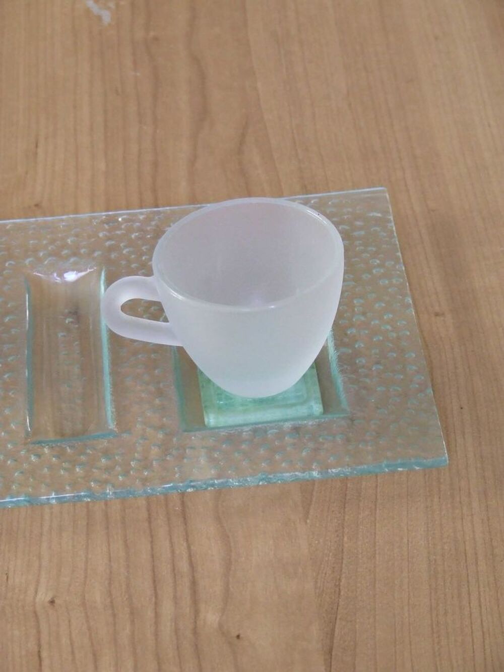 Set de tasses &agrave; caf&eacute; duo et son petit plateau en verre, NEUF Cuisine