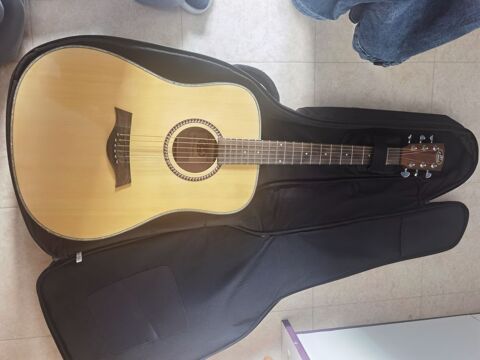 Guitare 130 Sainte-Genevive-des-Bois (91)