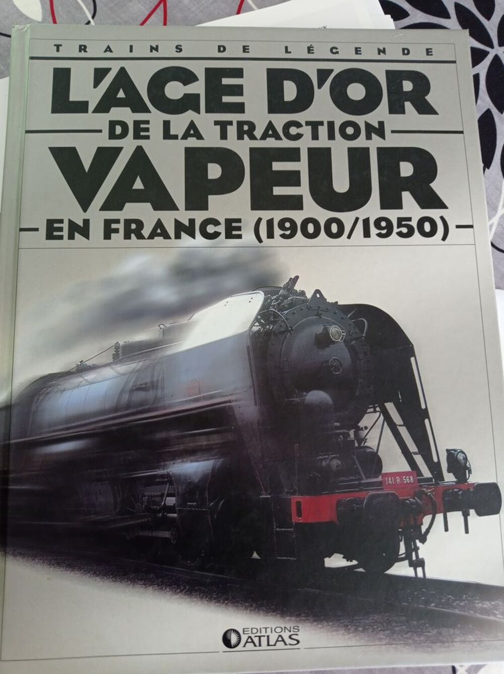 Train de collection , capsule de champagne, 