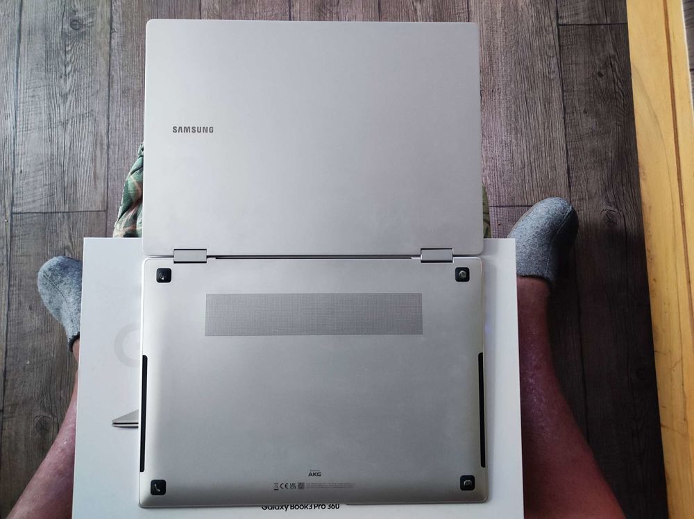 PC GALAXY BOOK3 PRO 360&deg; 16" Matériel informatique