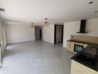  Maison à louer 4 pièces 130 m²