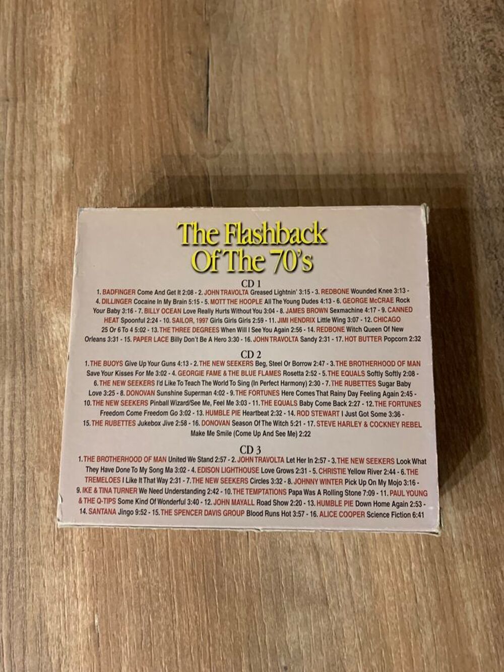 Coffret 3 CD &acute;&acute; The flashback of the 70?s &acute;&acute; CD et vinyles