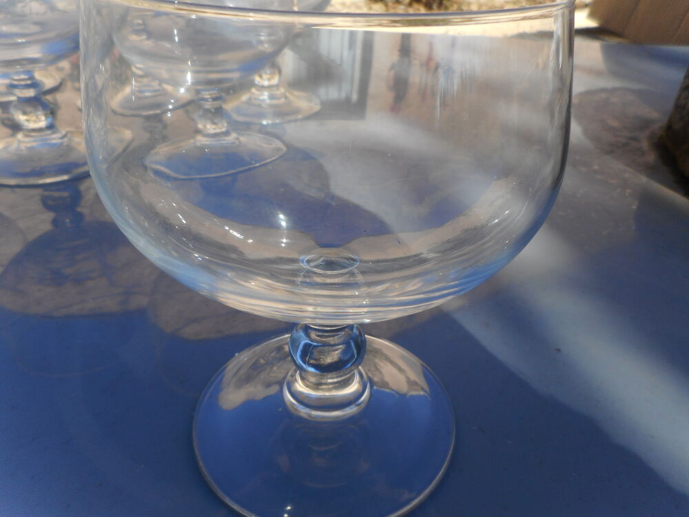 LOT DE 11 COUPES A GLACE OU FRUITS EN CRISTAL Electroménager