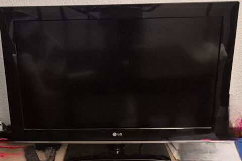 Ecran TV LCD HD 32 
40 Paris 19 (75)
