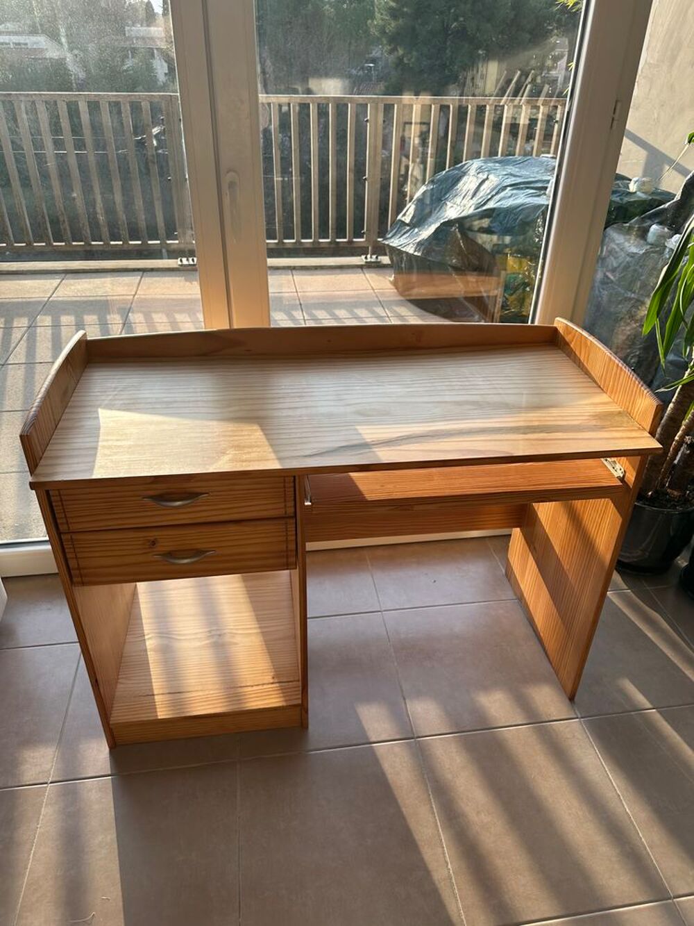 Bureau en bois avec plateau coulissant et 2 tiroirs Meubles