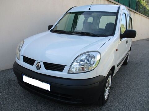 Renault Kangoo 1.2 G&eacute;n&eacute;rique 2004 occasion Antibes 06600