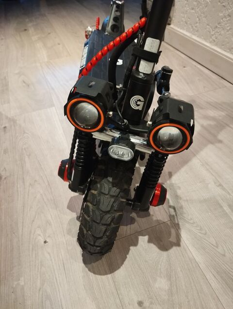 Trottinette �lectrique URBANGLIDE 700 Grasse (06)