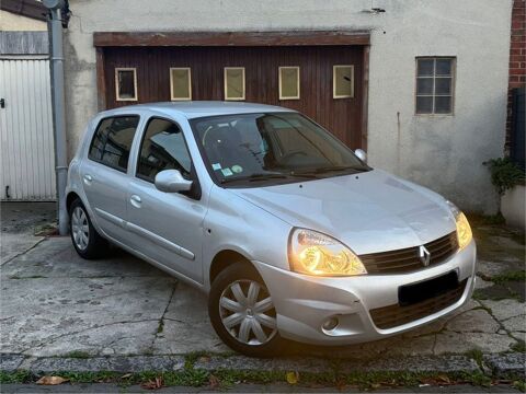 Renault clio CLOI 1.2i 60ch