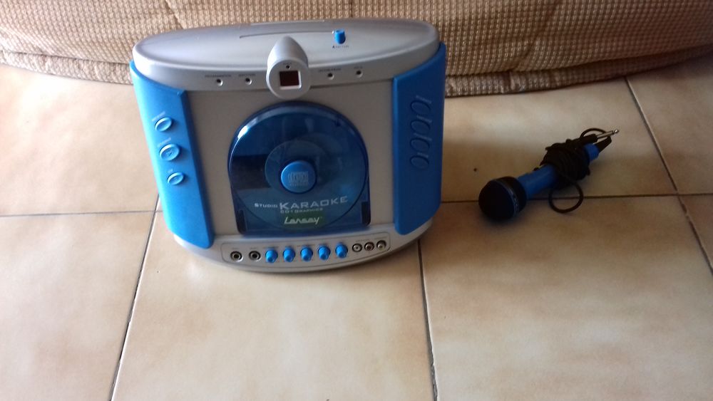 Studio karaok&eacute; LANSAY 
Jeux / jouets