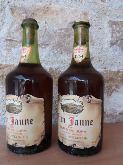 2 VIN JAUNE 1964 DOMAINE CLAVELIN 460 La Ferté (39)