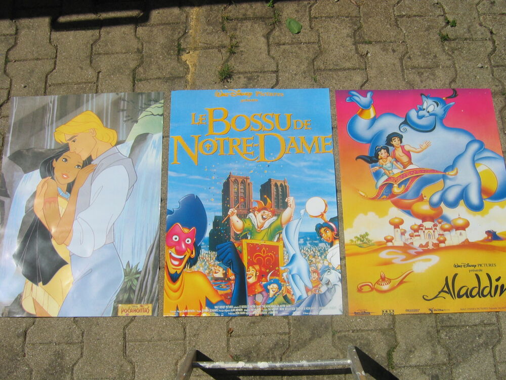 AFFICHES poster 50X70 cm musique dessins animes etc Photos/Video/TV