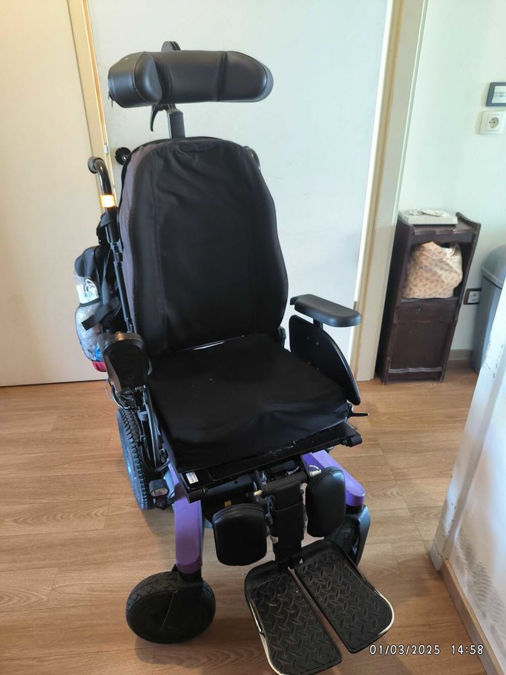 Fauteuil roulant &eacute;lectrique Aviva rx20 Meubles