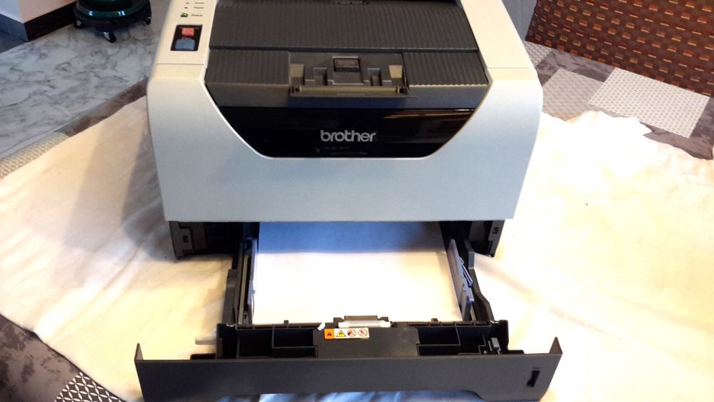 IMPRIMANTE LASER BROTHER HL-5350DN Matériel informatique