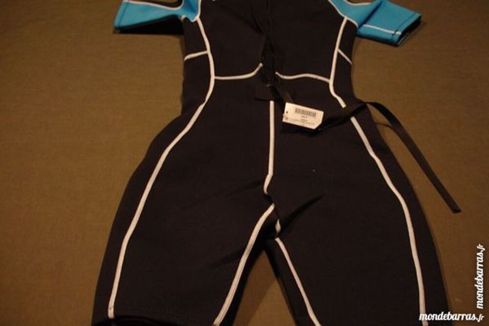 Shorty femme plong&eacute;e Sports