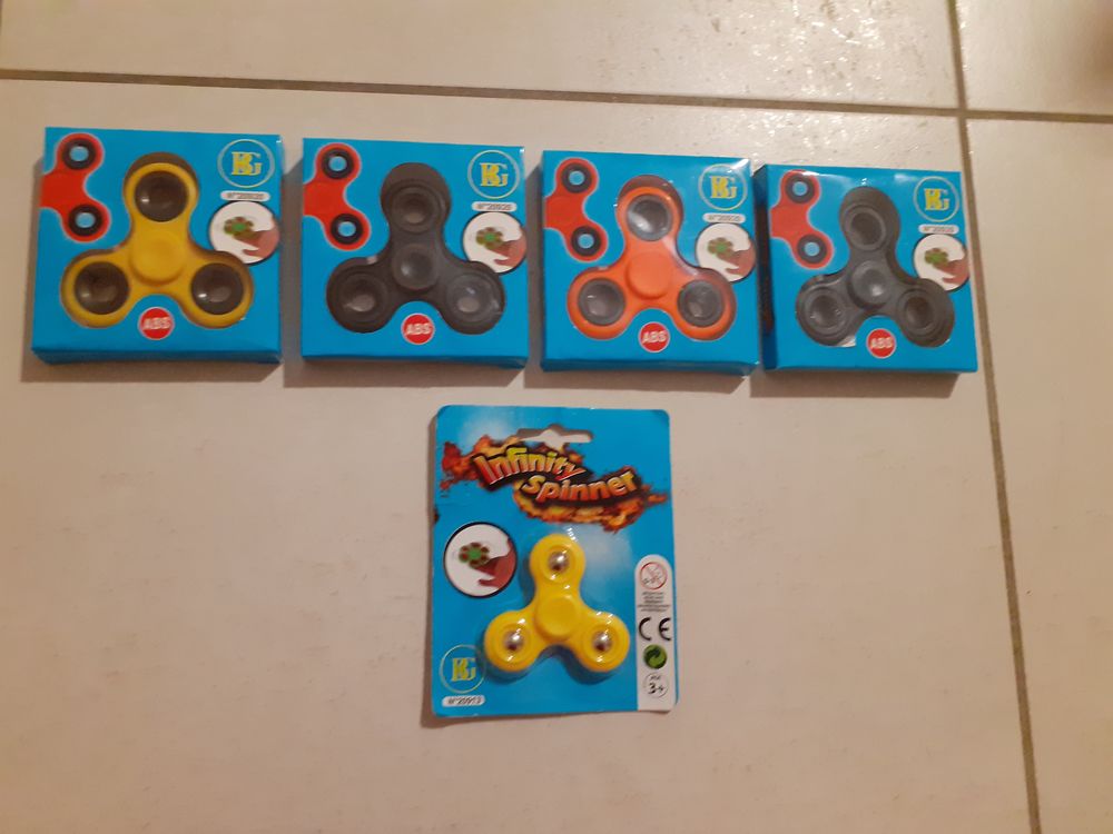 HAND SPINNER ou Toupie . Jeux / jouets