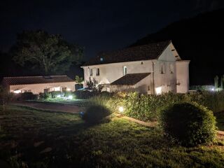  Maison � vendre 6 pi�ces 275 m�