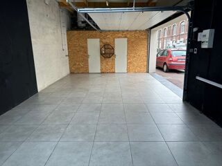  Parking / Garage à louer 80 m² Lomme