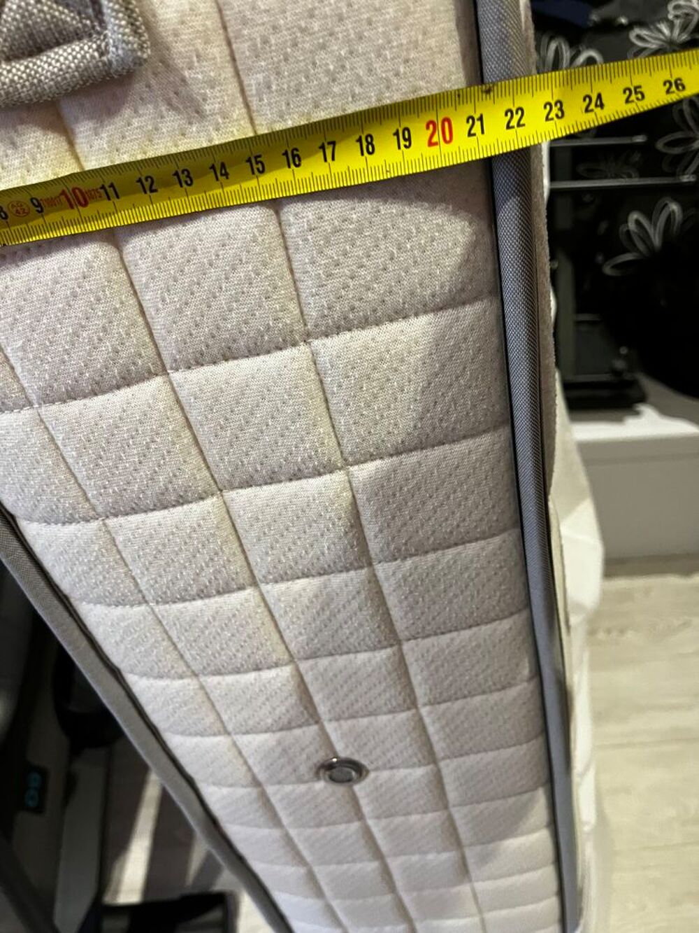 de sommier et matelas bon &eacute;tat peu ce vendre s&eacute;par&eacute;men Meubles