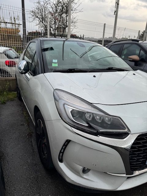 Citroën DS3 DS 3 PureTech 110 S&S EAT6 So Chic 2017 occasion Cannes La Bocca 06150