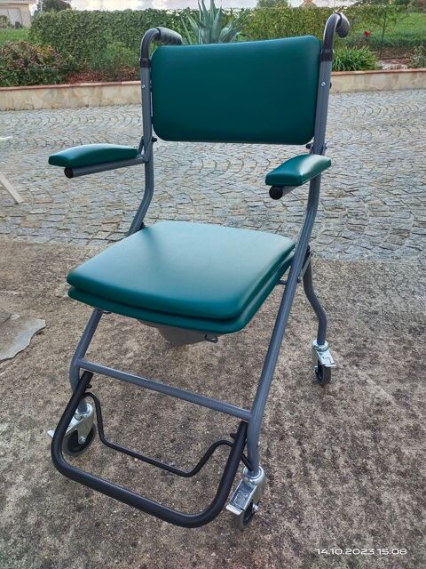 fauteuil handicap    190 Urgons (40)
