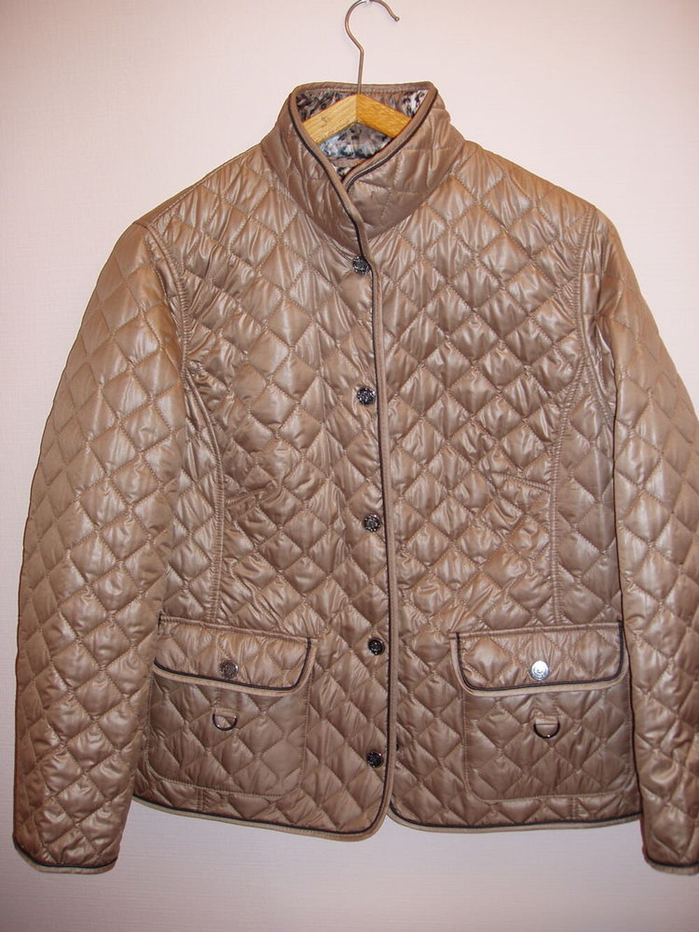 VESTE PRINTEMPS REVERSIBLE FEMME TAILLE 42 MARQUE MONA NEUVE Vêtements